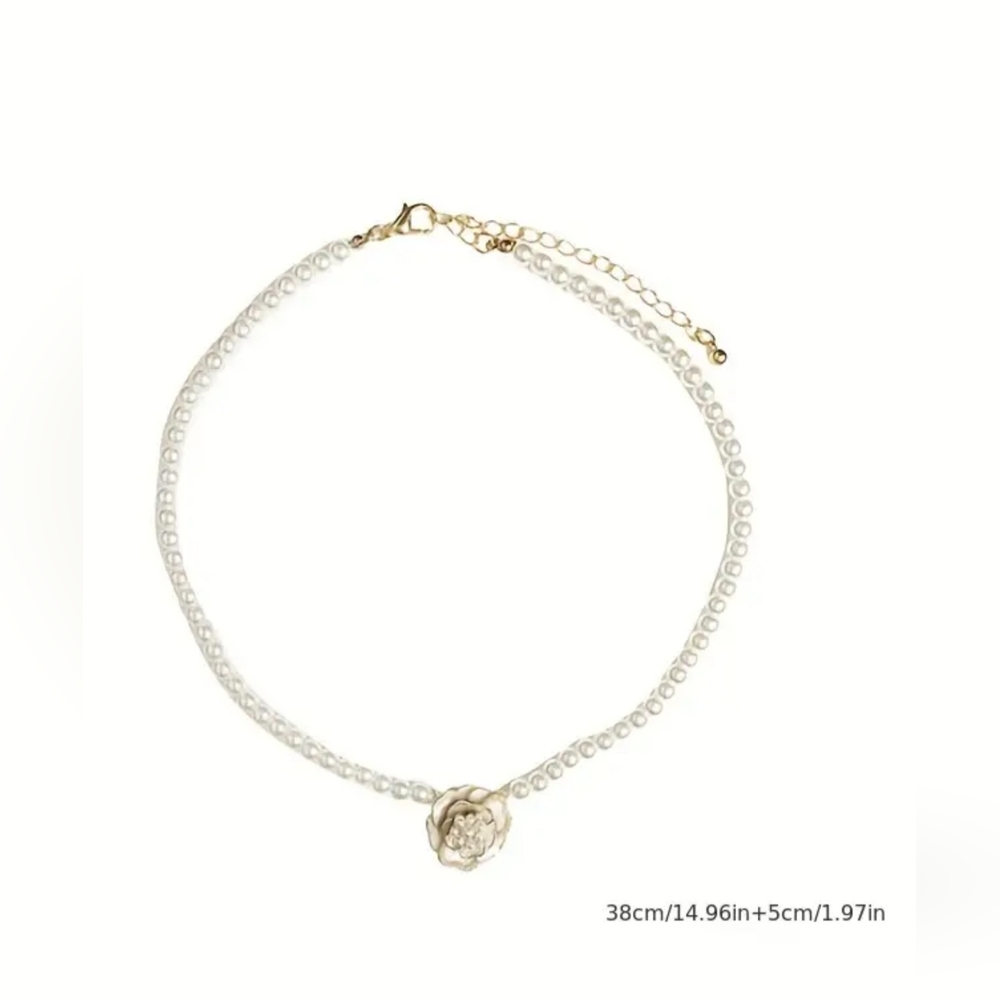 Women's pearl necklace - Picture 5 of 6